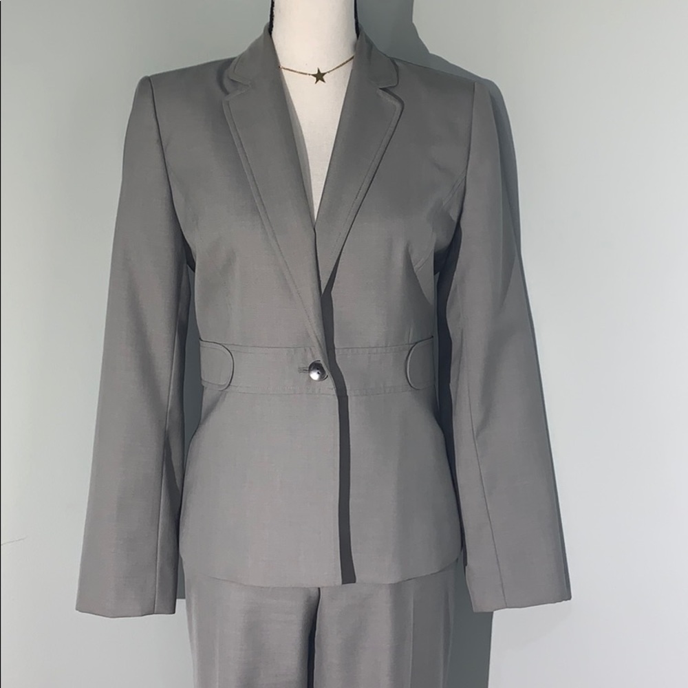 CALVIN KLEIN GRAY 2PC JACKET AND PANTS SUIT SET - Picture 6 of 12